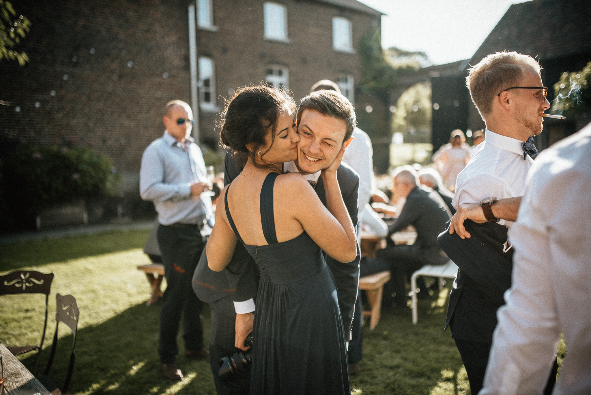 Trauung im Freien - Hochzeitsreportage Aachen Gianna und Tobi - Timo Hess Fotografie 