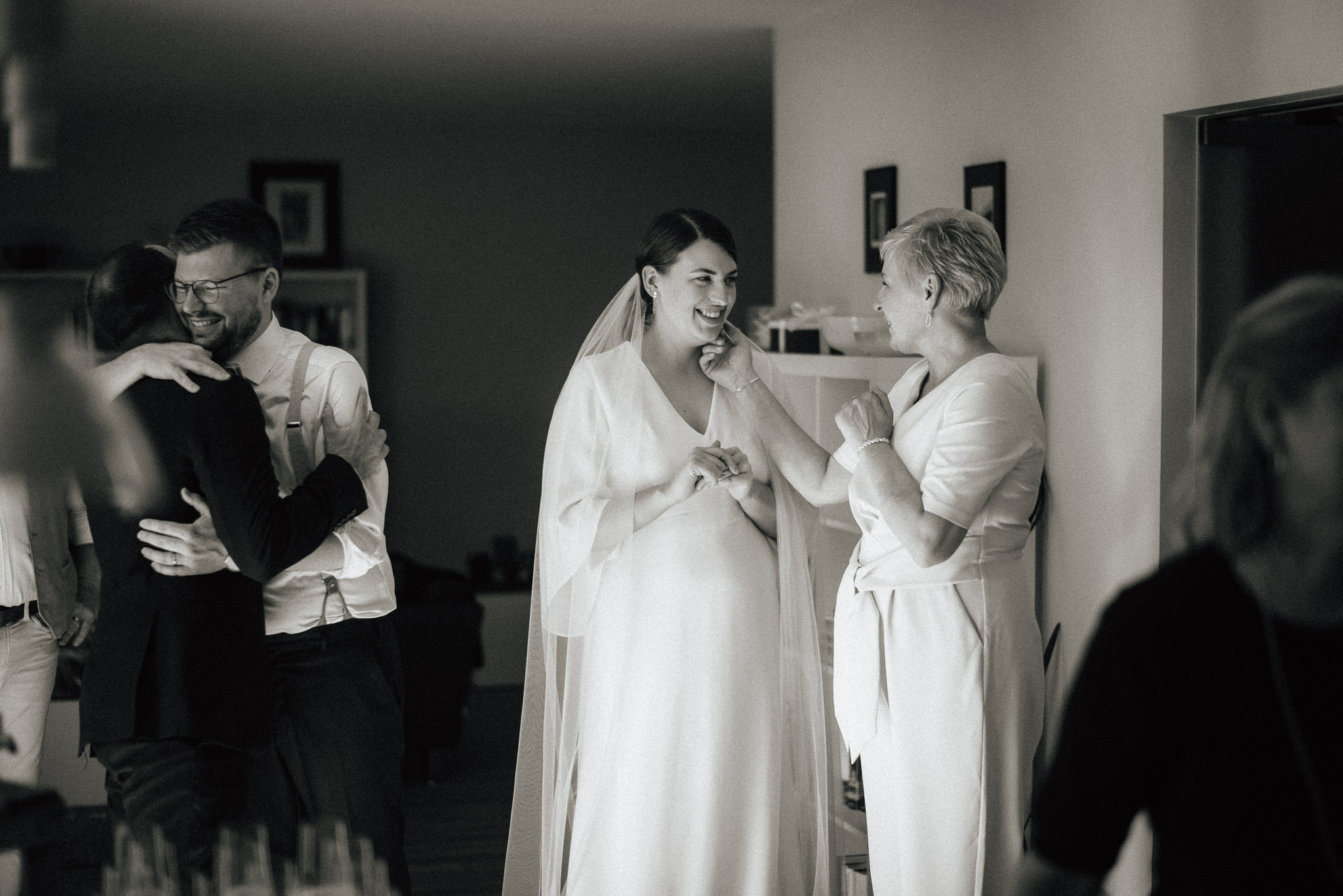 Timo Hess Fotografie - Hochzeitsfotograf Köln - Lenas Und Julians Gartenhochzeit in Dinslaken - Hochzeitsfotograf Coburg - Hochzeitsreportage - Hochzeitsfotografie
