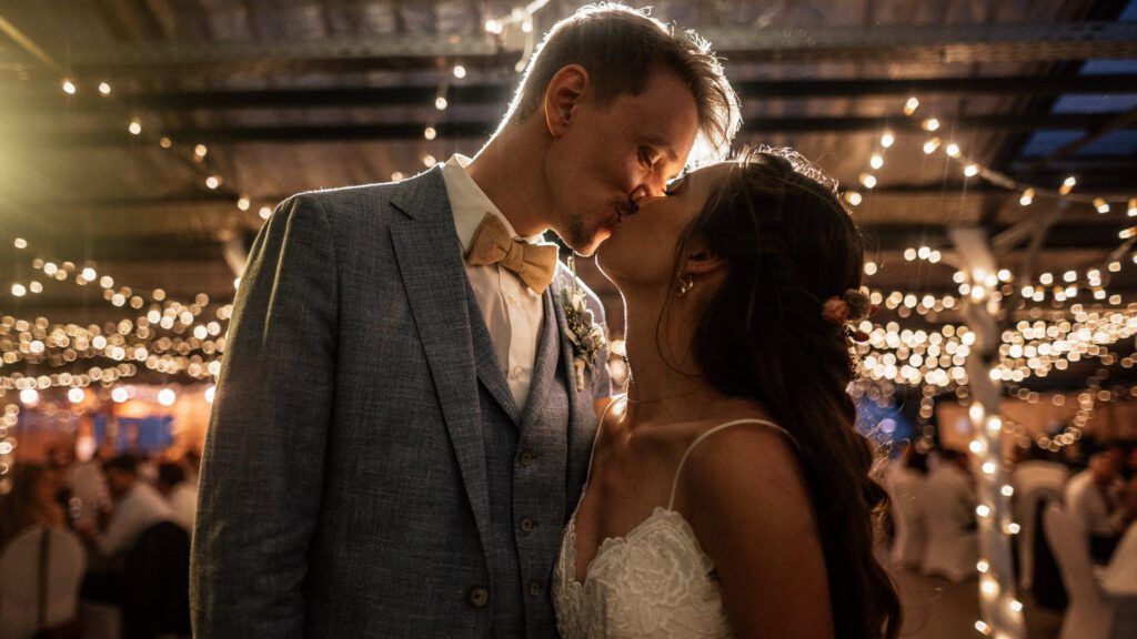 Timo Hess Fotografie - Hochzeitsfotograf Coburg - Hochzeit in Stuttgart - Anne und Marc - Hochzeitsfotograf Stuttgart - Hochzeitsreportage Stuttgart - Biodom esslingen